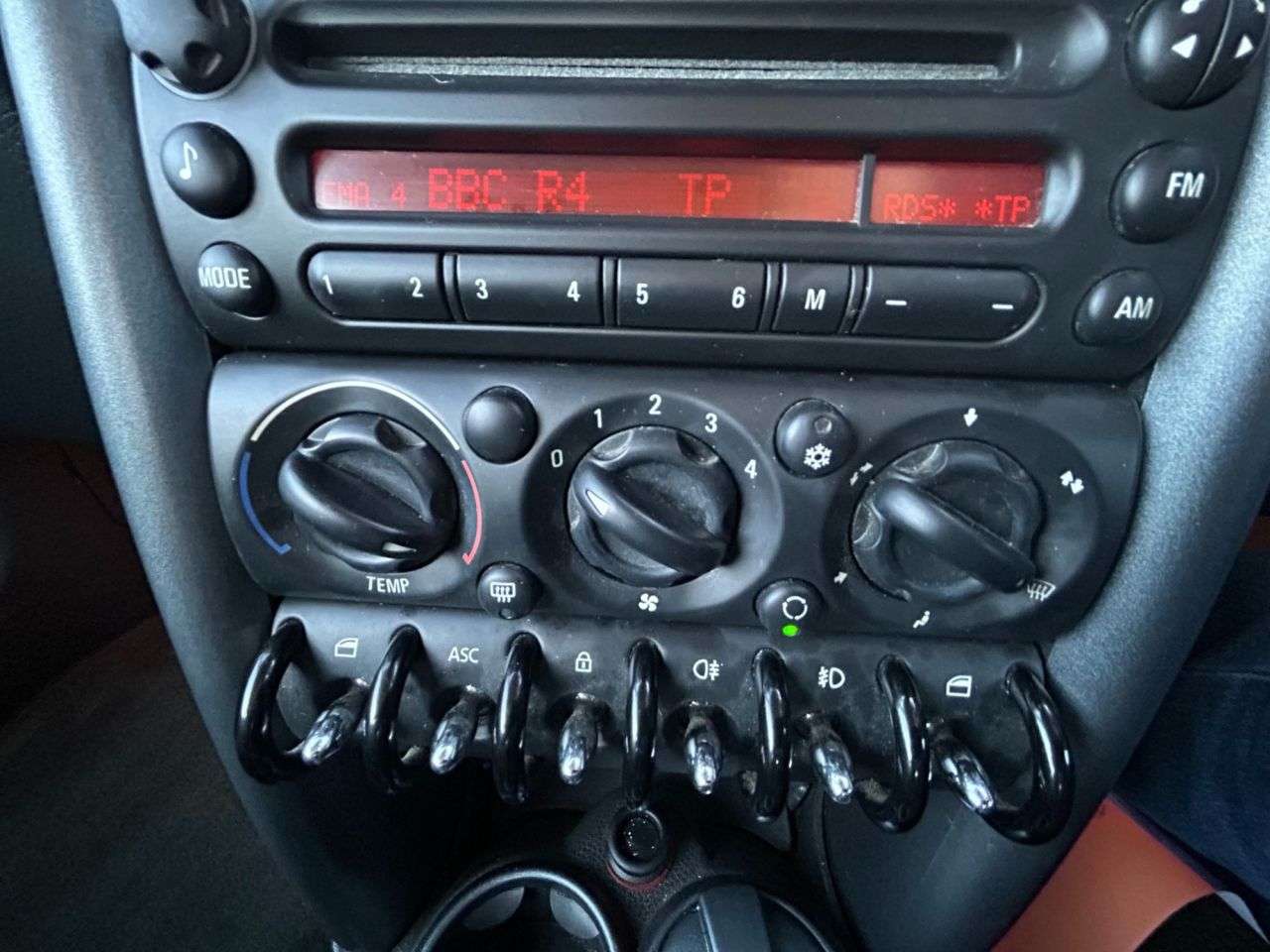 2006 MINI HATCH 2006 MINI HATCH