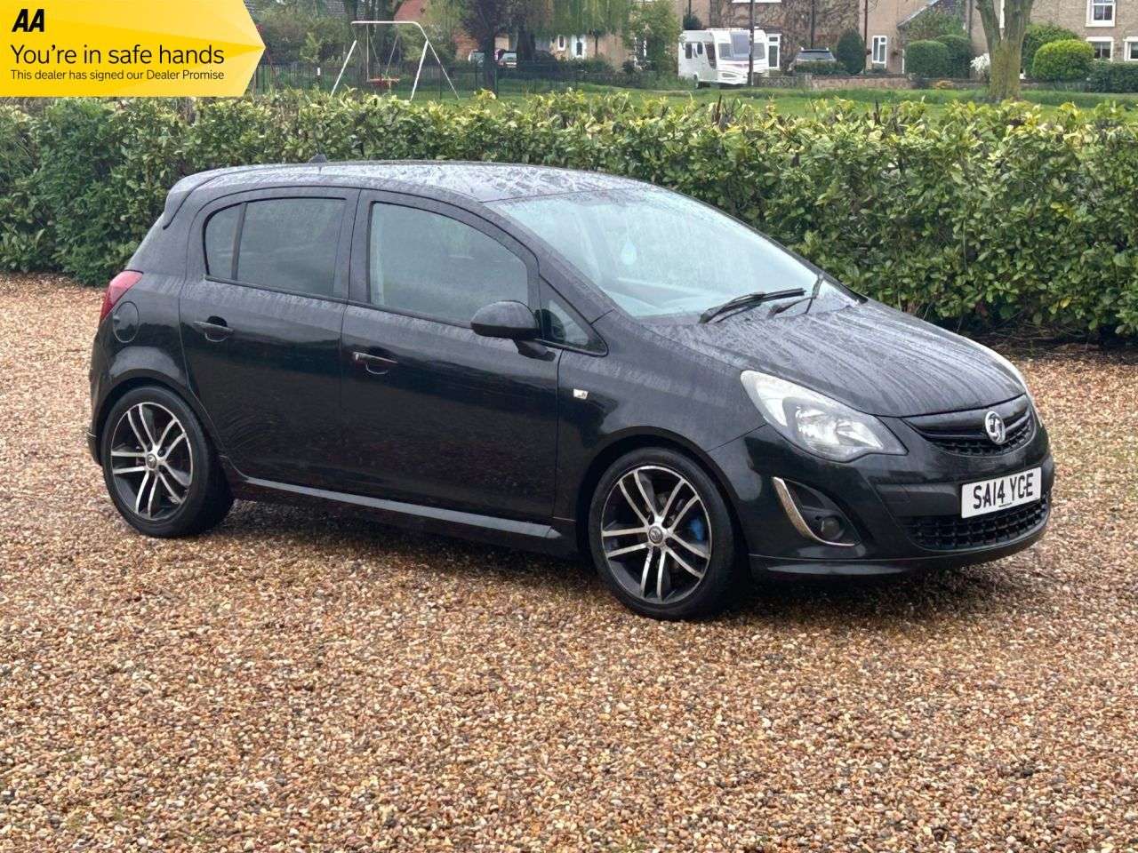 A 2014 VAUXHALL CORSA 1.4T 16V Black Edition Hatchback 5dr Petrol Manual Euro 5 (s/s) (120 ps) A 2014 VAUXHALL CORSA 1.4T 16V Black Edition Hatchback 5dr Petrol Manual Euro 5 (s/s) (120 ps)