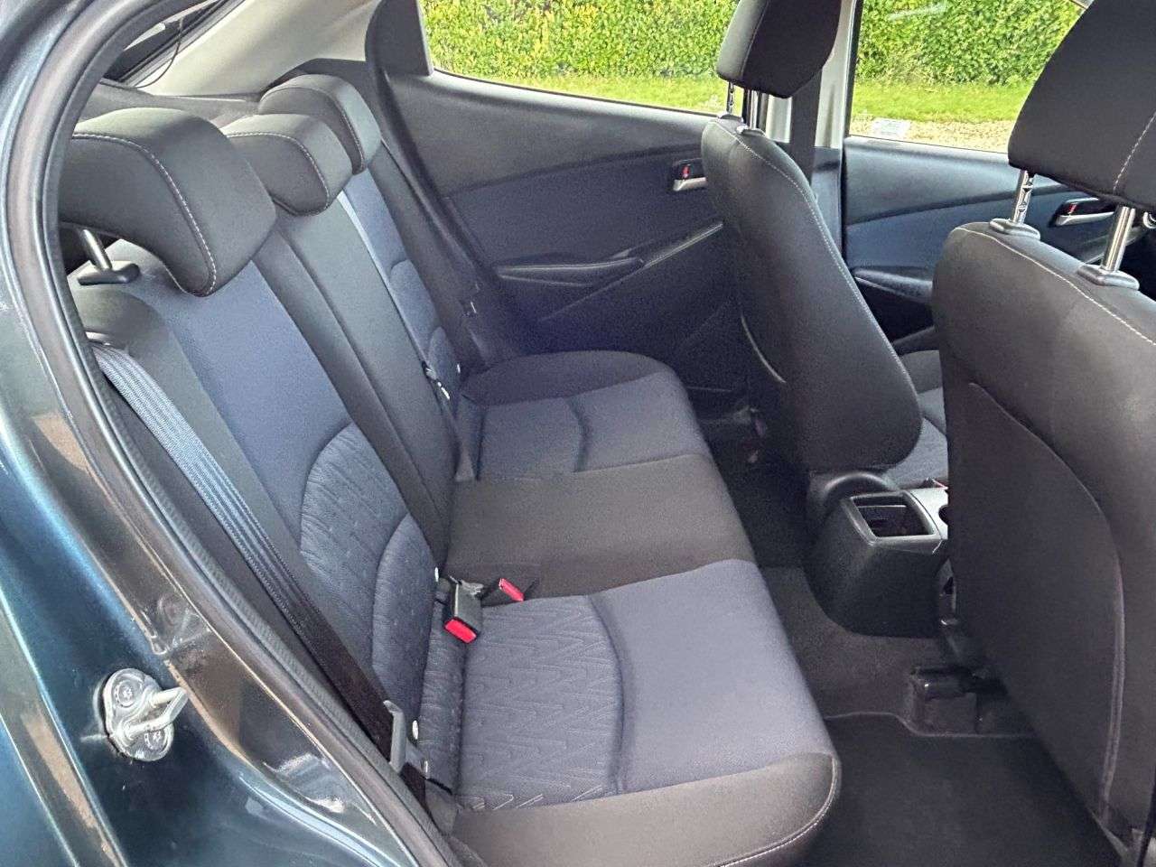 2016 MAZDA MAZDA2 2016 MAZDA MAZDA2