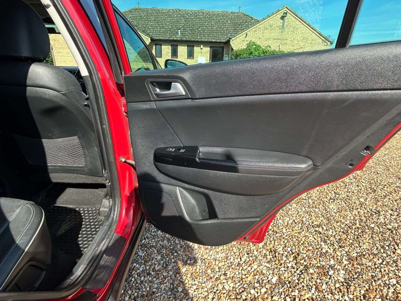 2017 KIA SPORTAGE 2017 KIA SPORTAGE