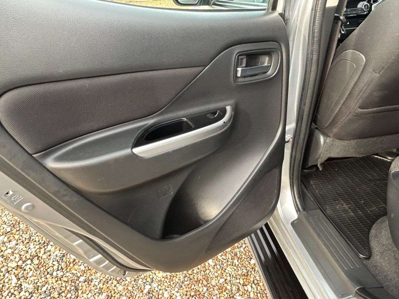 2020 MITSUBISHI L200 2020 MITSUBISHI L200