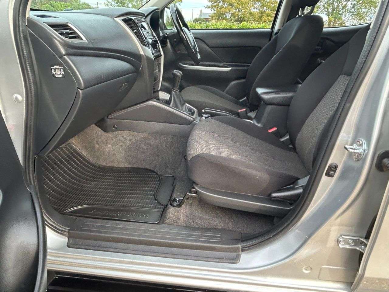 2020 MITSUBISHI L200 2020 MITSUBISHI L200