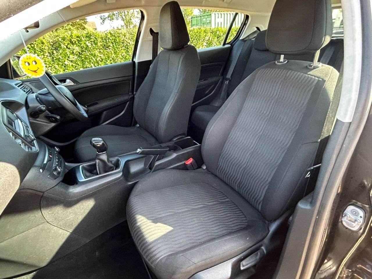 2017 PEUGEOT 308 2017 PEUGEOT 308