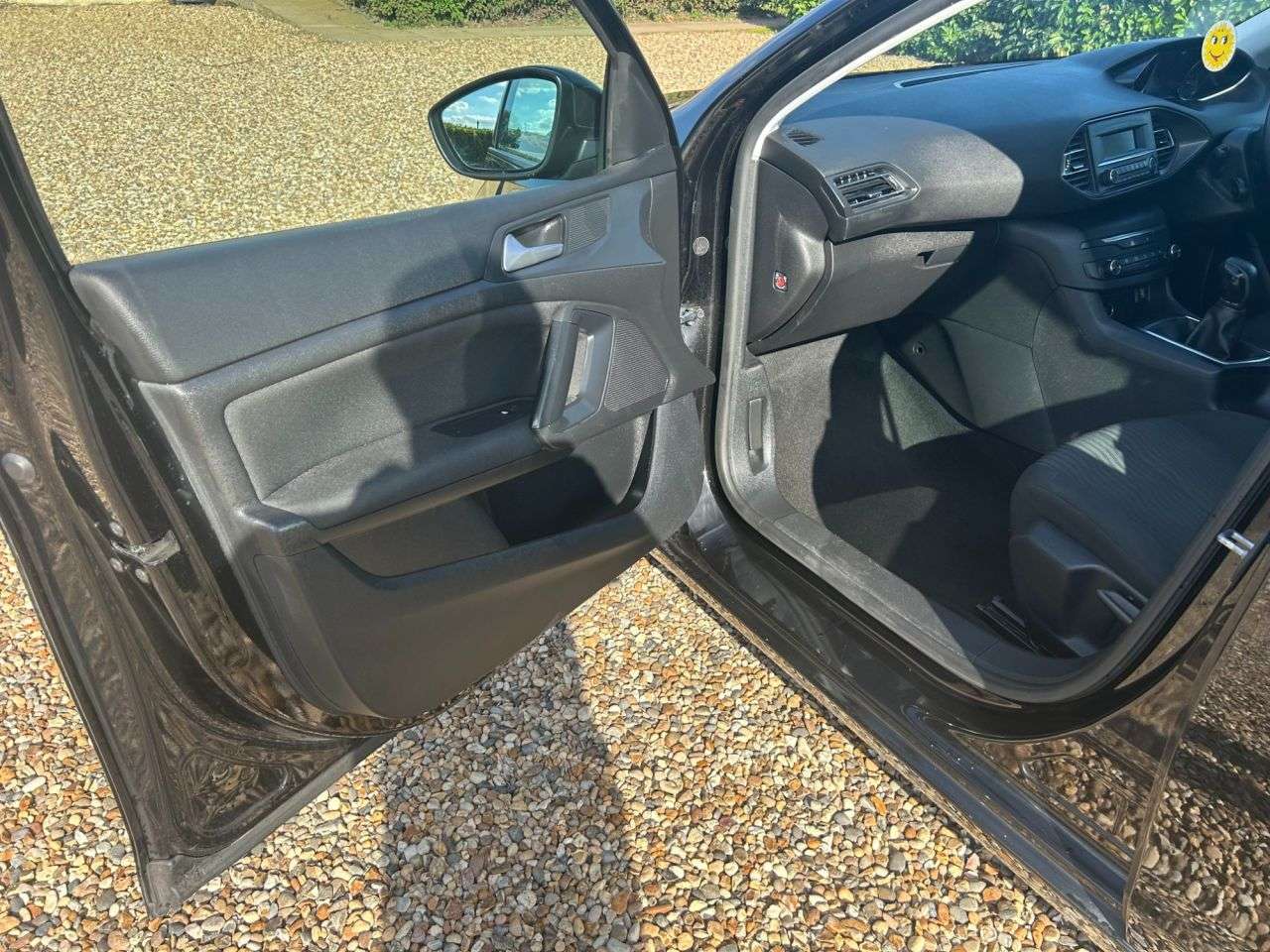 2017 PEUGEOT 308 2017 PEUGEOT 308