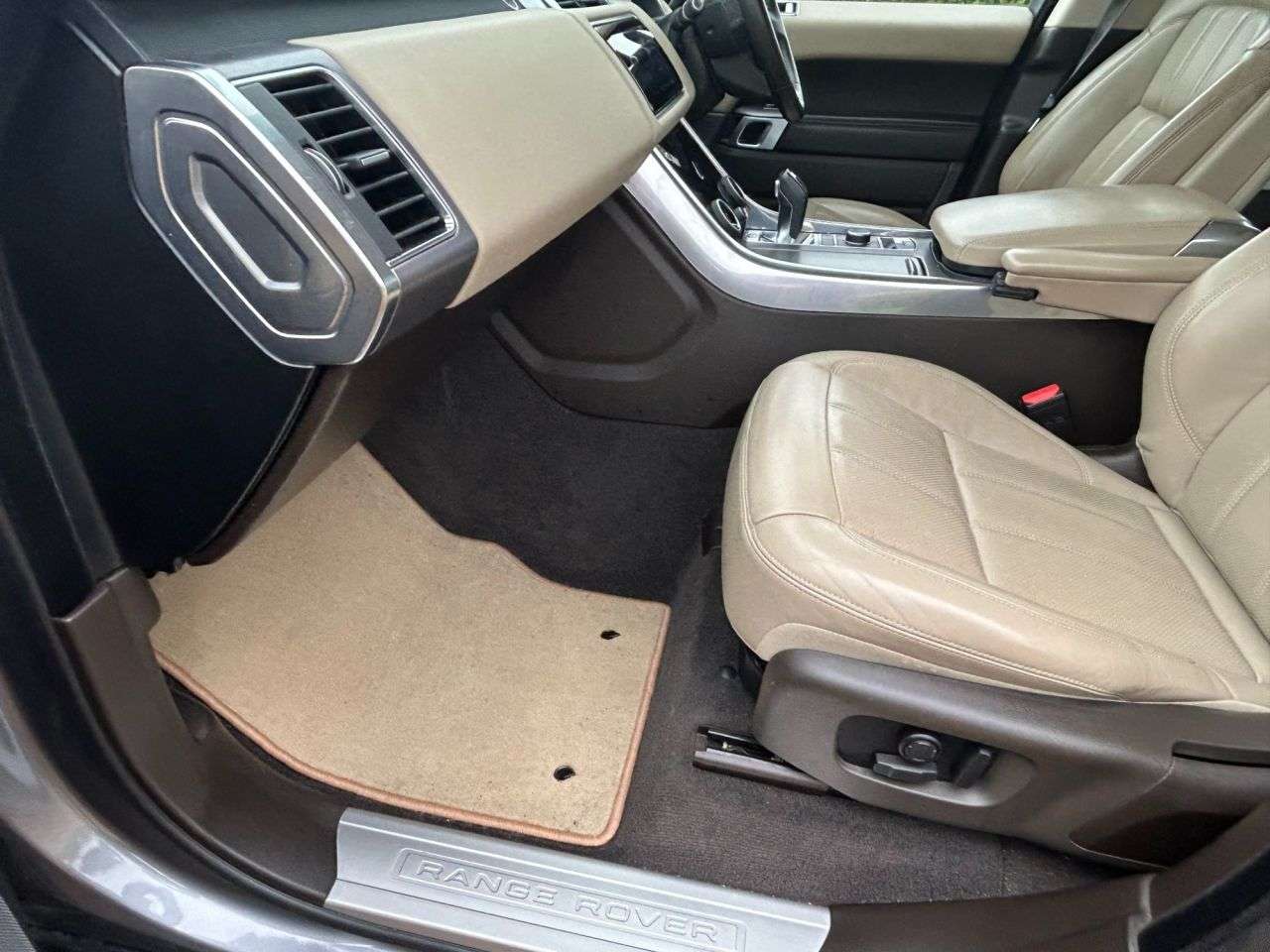 2020 LAND ROVER RANGE ROVER SPORT 2020 LAND ROVER RANGE ROVER SPORT