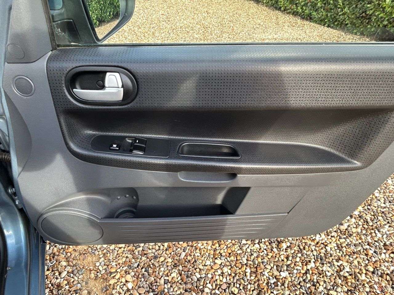 2009 MITSUBISHI COLT 2009 MITSUBISHI COLT