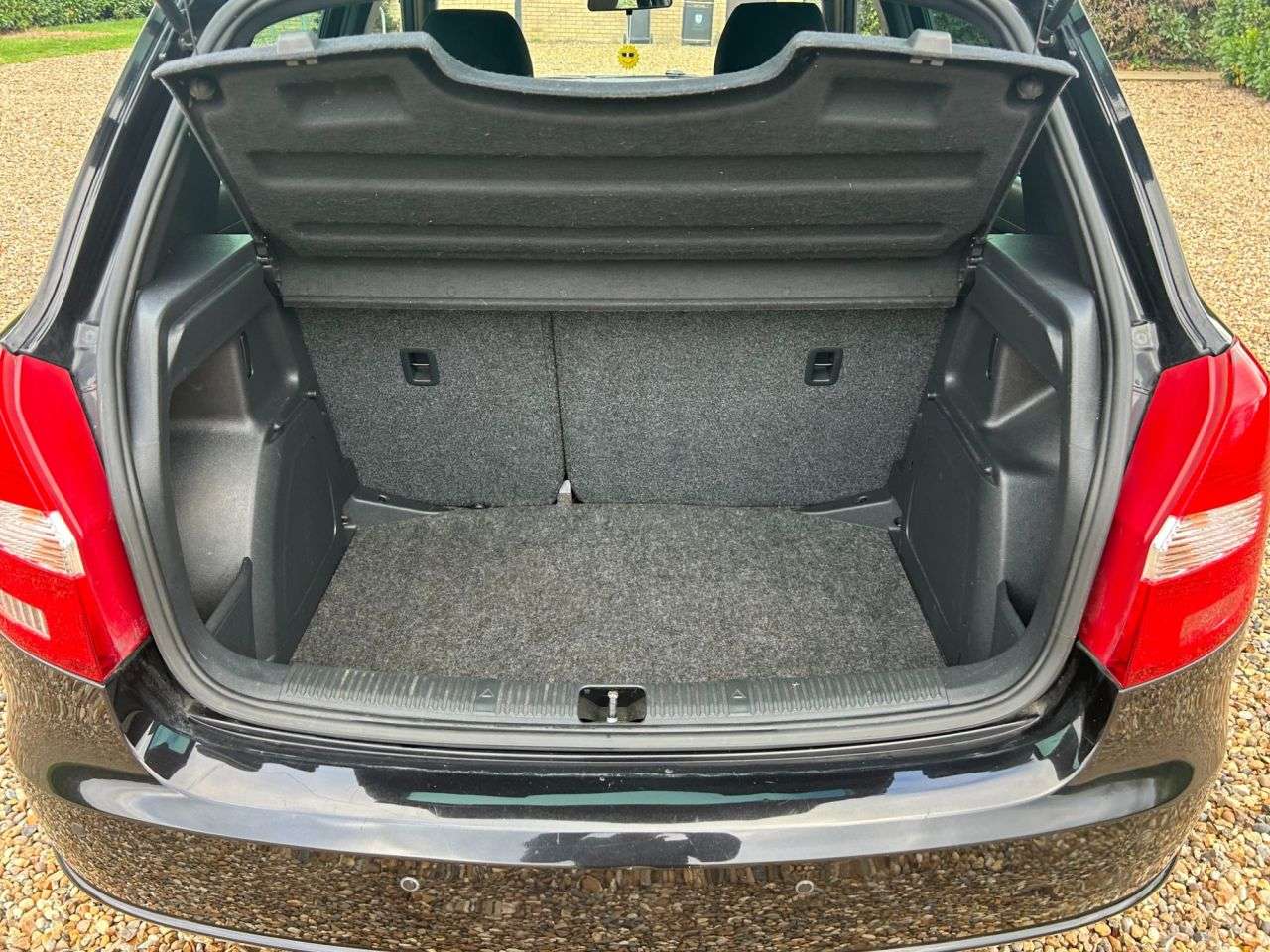 2013 SKODA FABIA 2013 SKODA FABIA