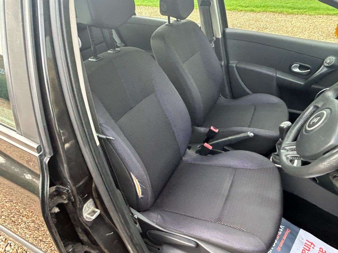 2009 RENAULT CLIO 2009 RENAULT CLIO