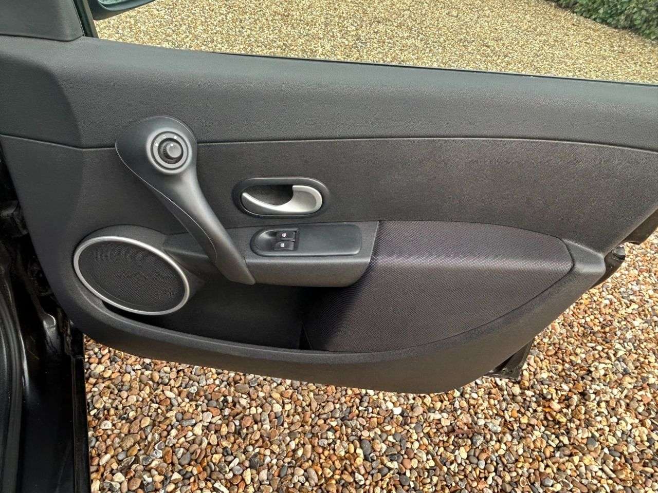 2009 RENAULT CLIO 2009 RENAULT CLIO