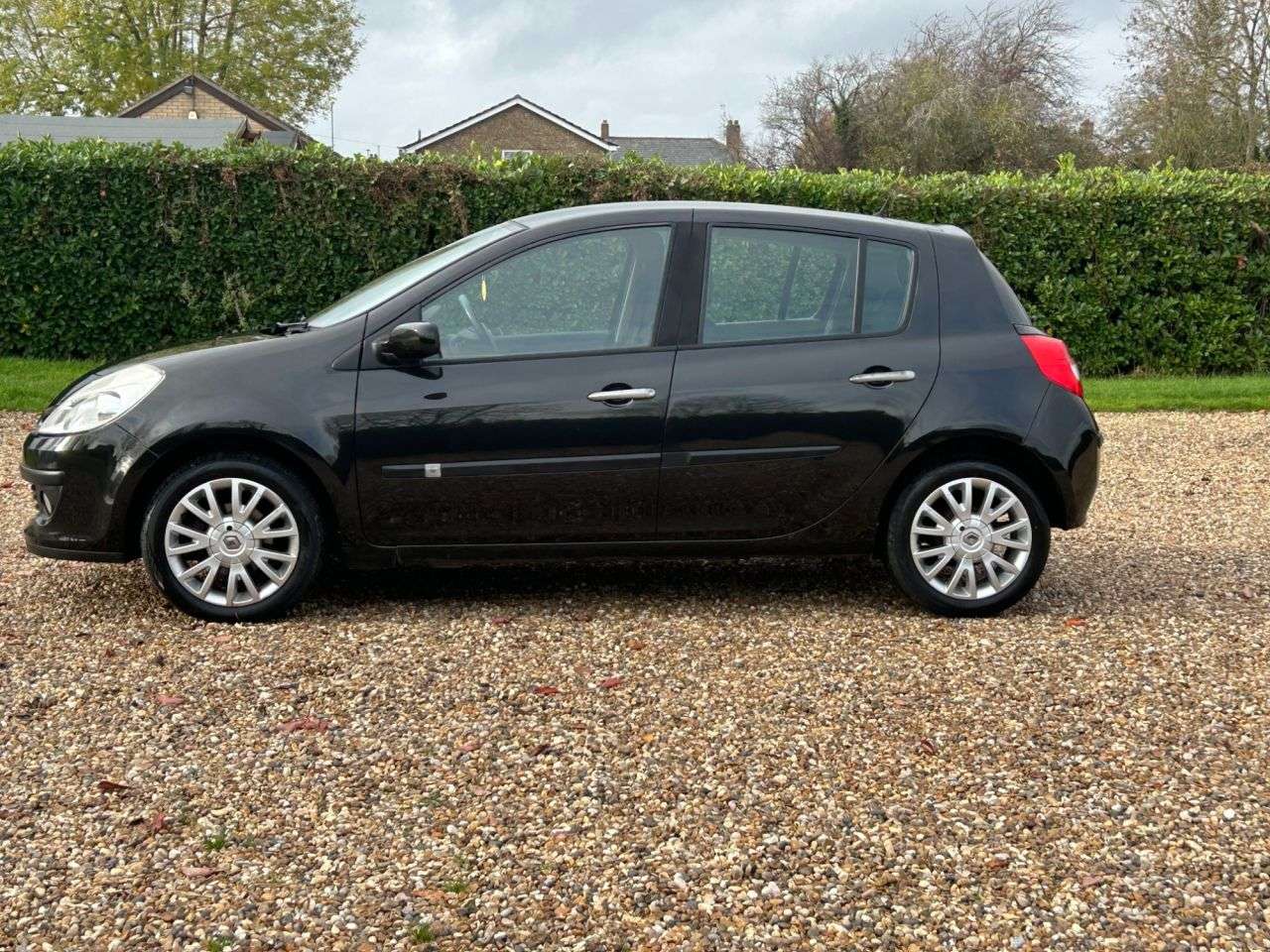 2009 RENAULT CLIO 2009 RENAULT CLIO