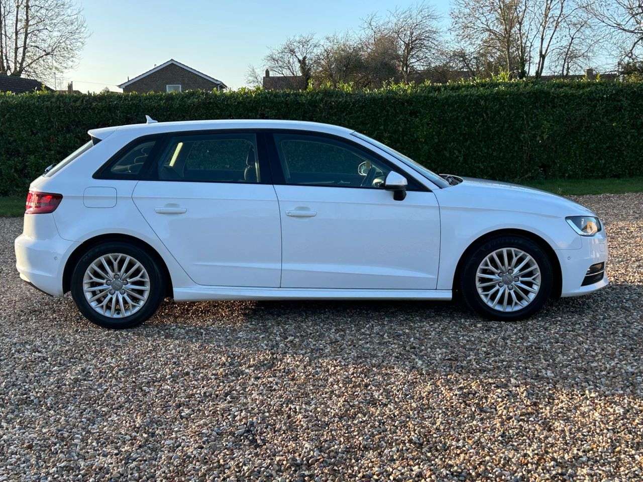 2016 AUDI A3 2016 AUDI A3