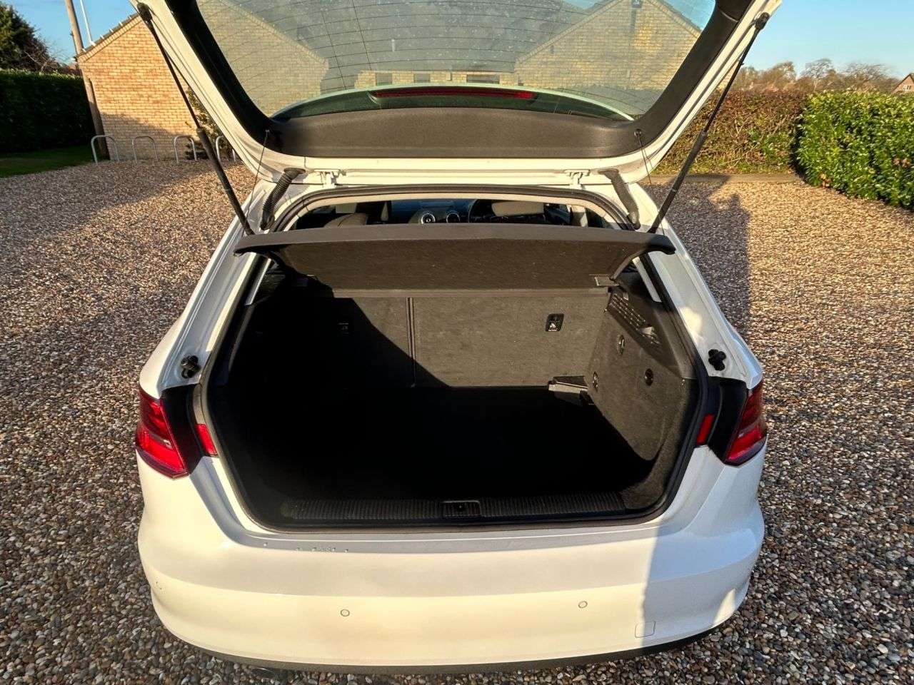 2016 AUDI A3 2016 AUDI A3