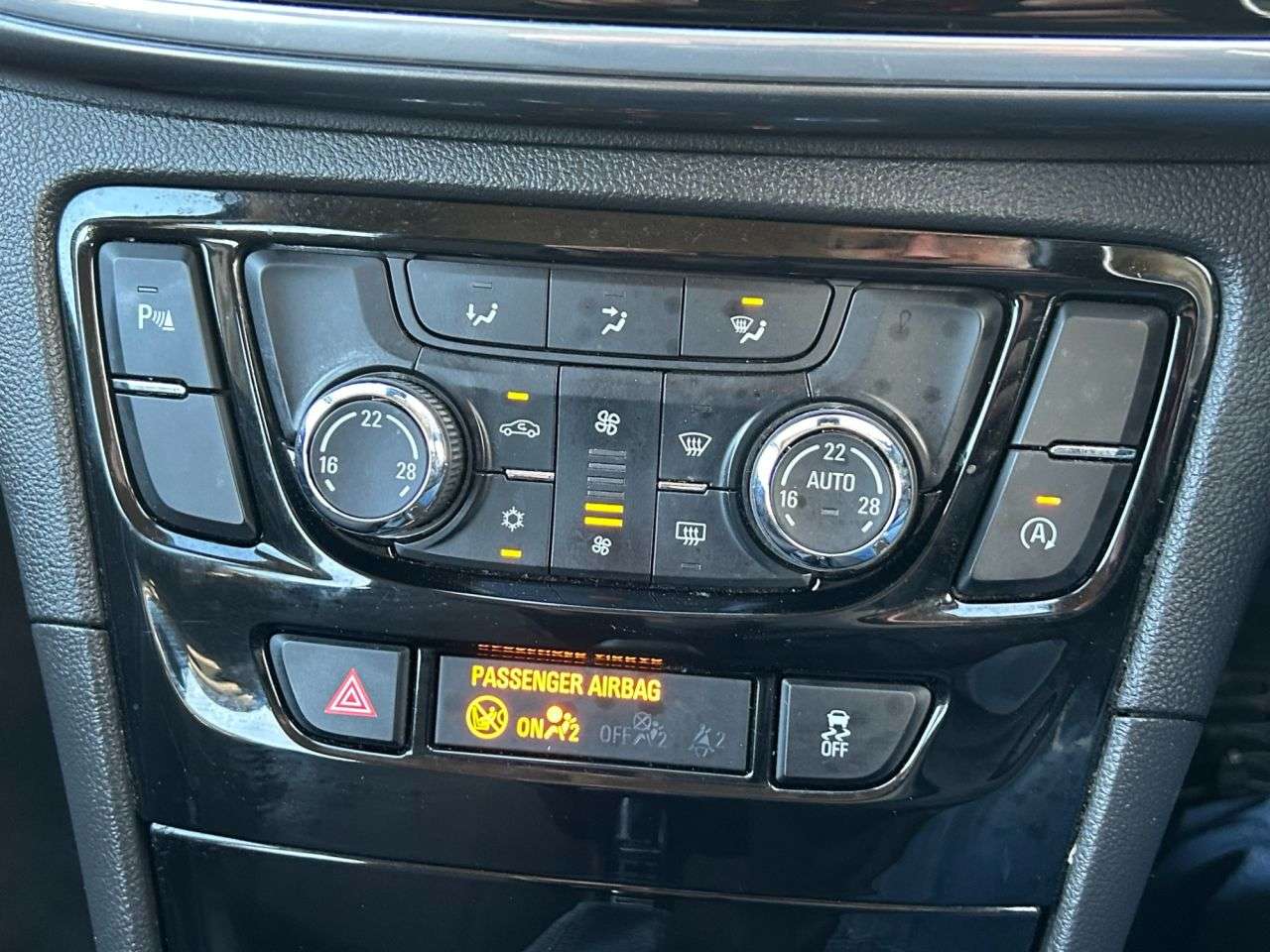 2019 VAUXHALL MOKKA X 2019 VAUXHALL MOKKA X