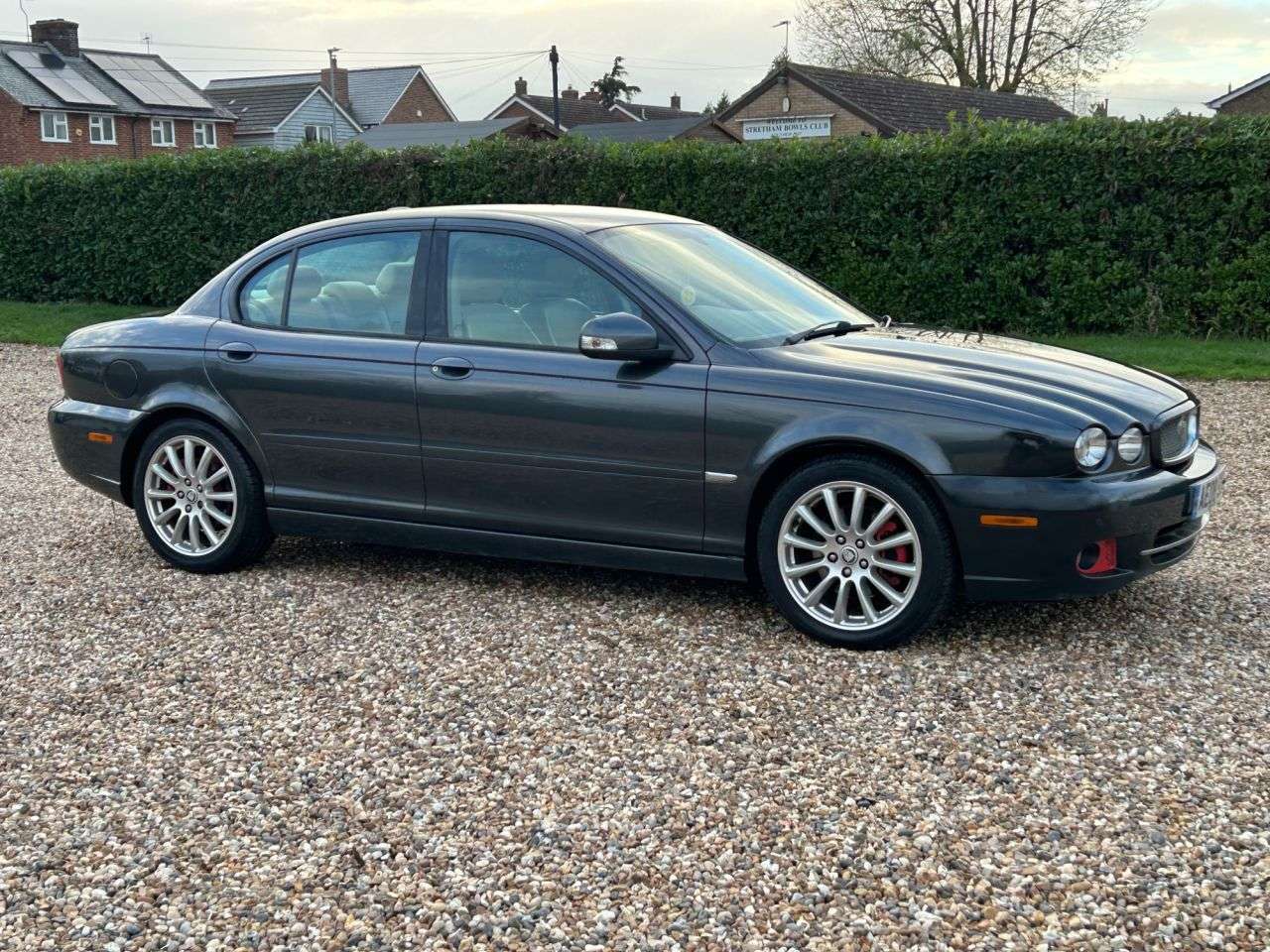 A 2008 JAGUAR X-TYPE 2.0D S Saloon 4dr Diesel Manual (149 g/km, 128 bhp) A 2008 JAGUAR X-TYPE 2.0D S Saloon 4dr Diesel Manual (149 g/km, 128 bhp)