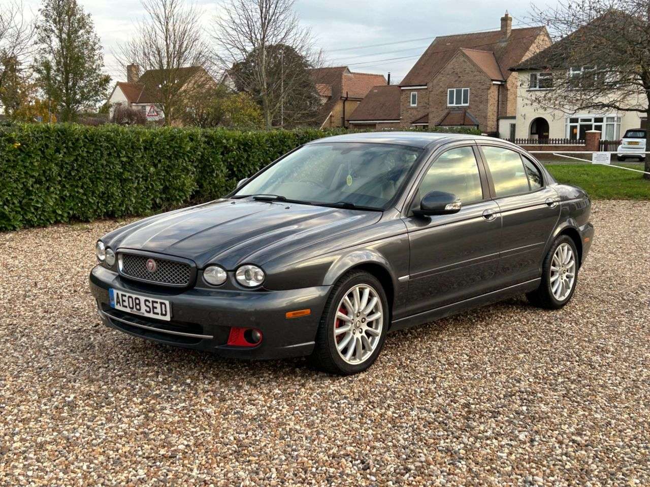 A 2008 JAGUAR X-TYPE 2.0D S Saloon 4dr Diesel Manual (149 g/km, 128 bhp) A 2008 JAGUAR X-TYPE 2.0D S Saloon 4dr Diesel Manual (149 g/km, 128 bhp)