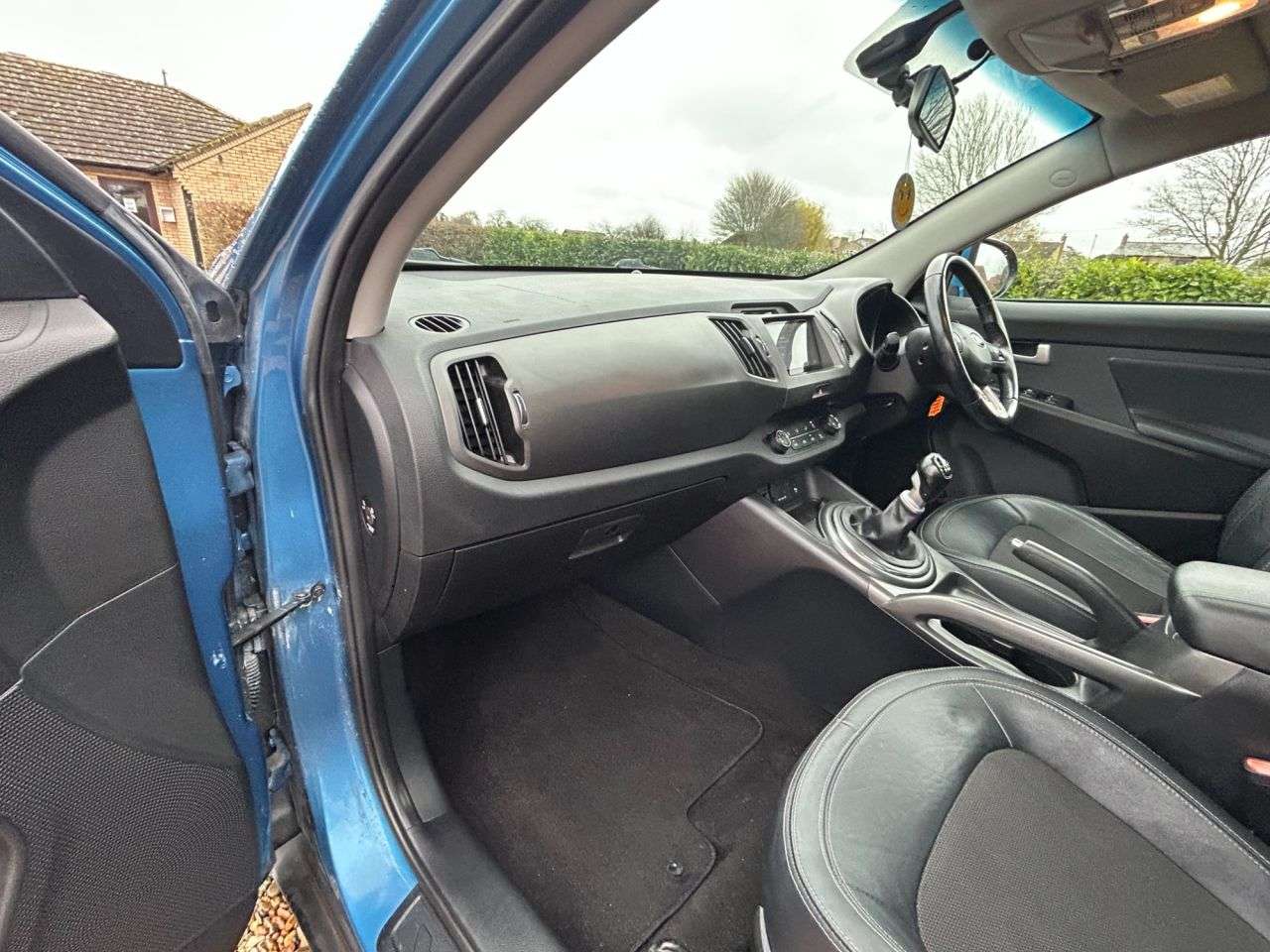 2013 KIA SPORTAGE 2013 KIA SPORTAGE