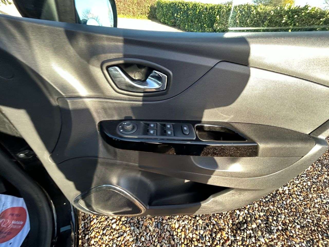 2016 RENAULT CAPTUR 2016 RENAULT CAPTUR