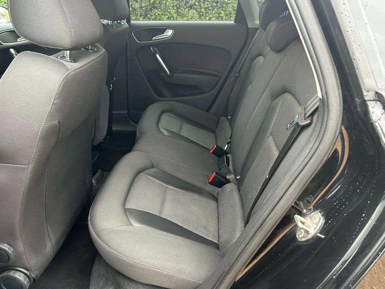 2015 AUDI A1 2015 AUDI A1