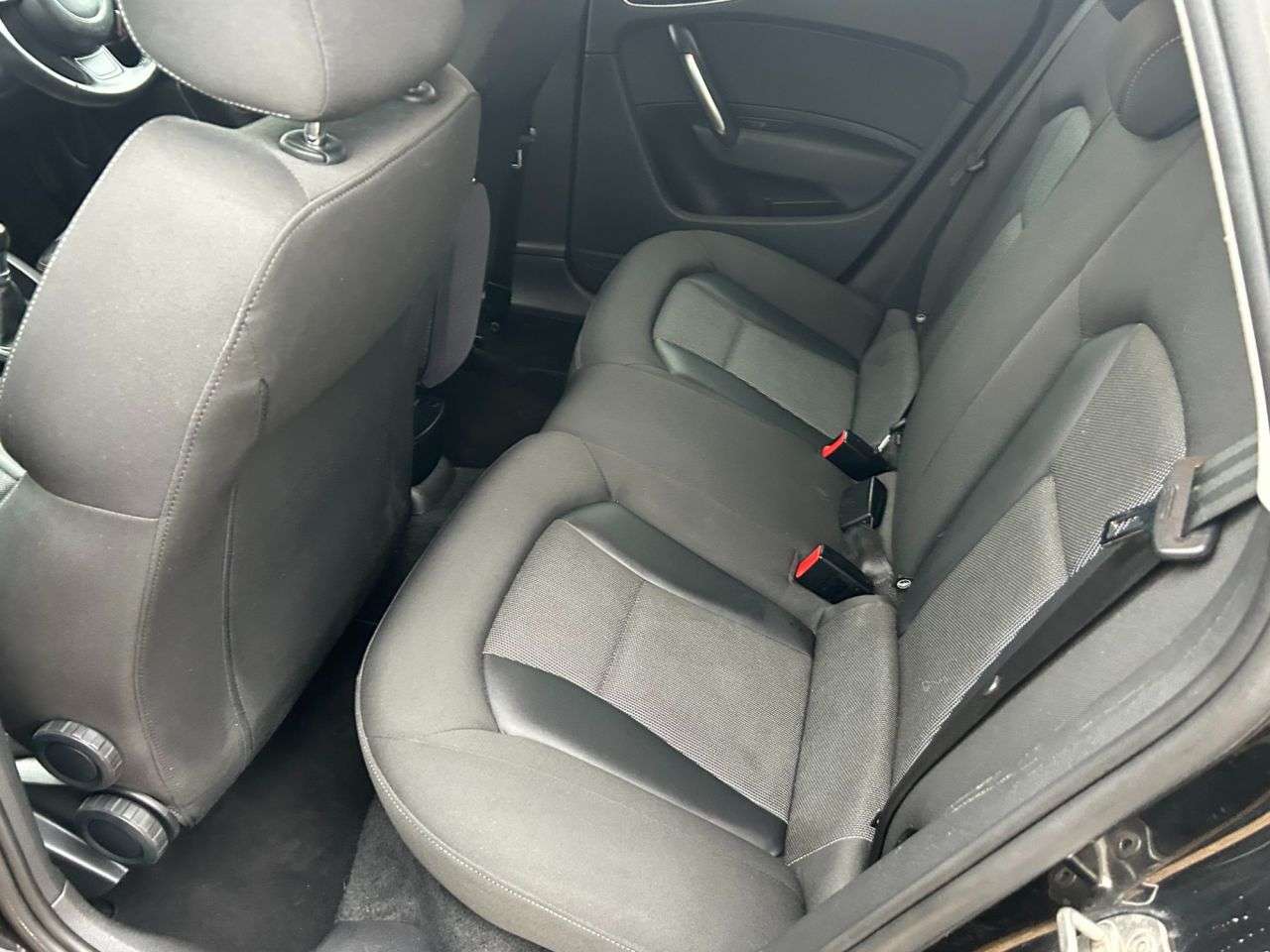 2015 AUDI A1 2015 AUDI A1