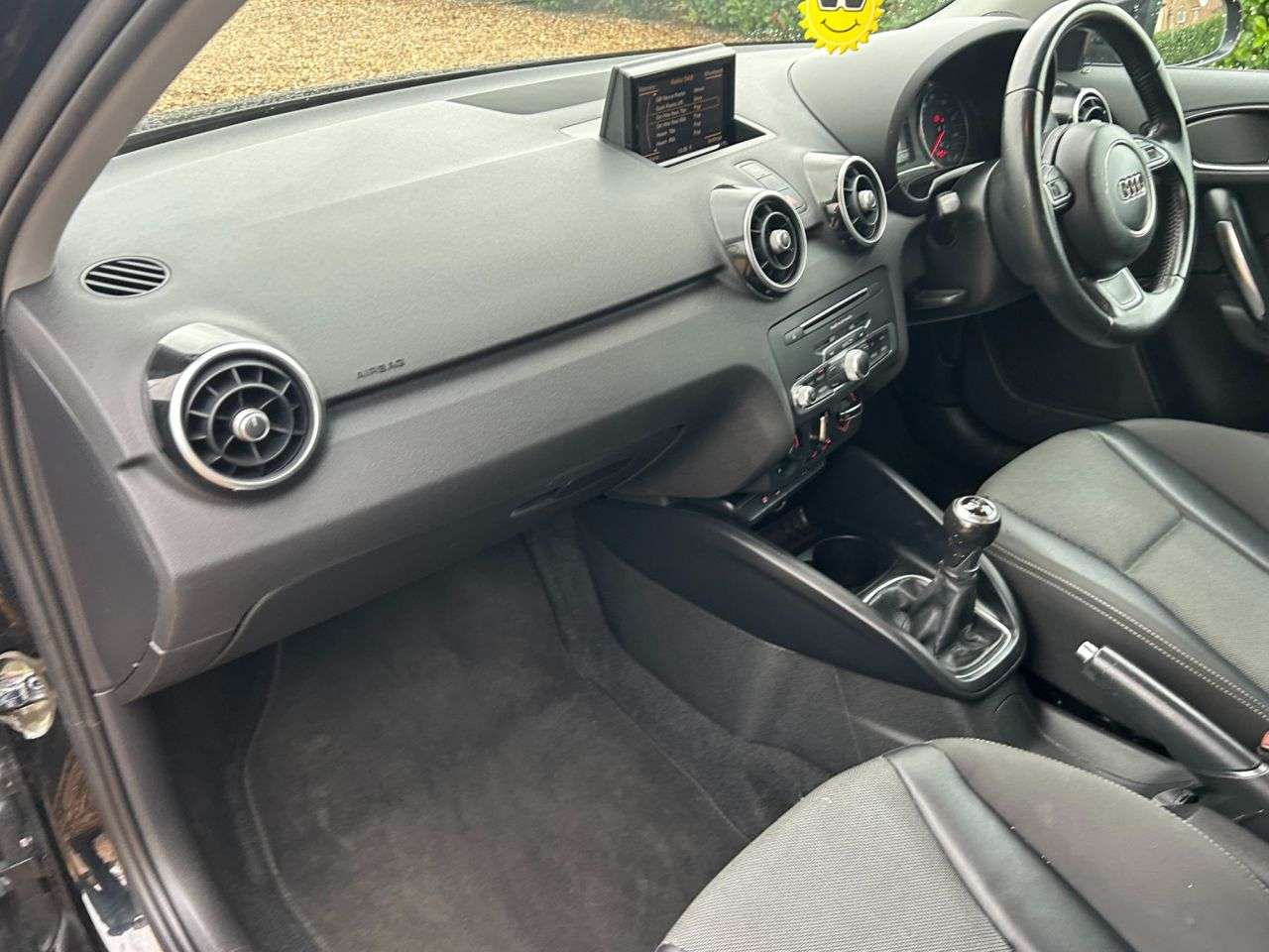 2015 AUDI A1 2015 AUDI A1