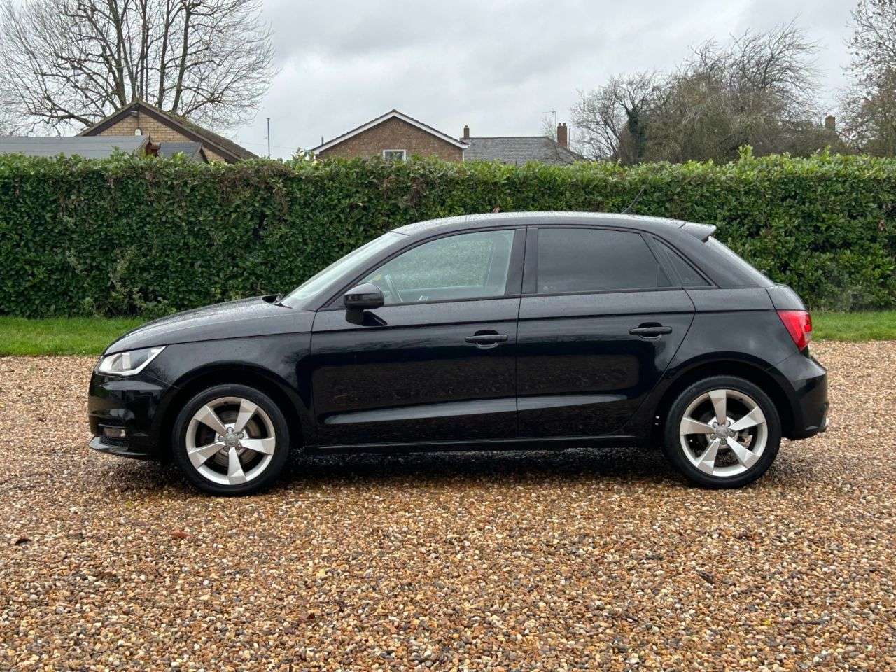 2015 AUDI A1 2015 AUDI A1