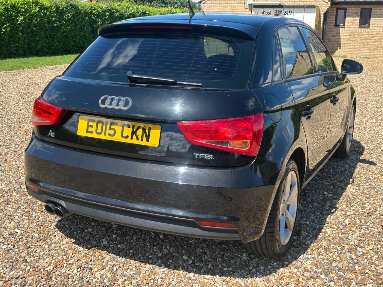2015 AUDI A1 2015 AUDI A1