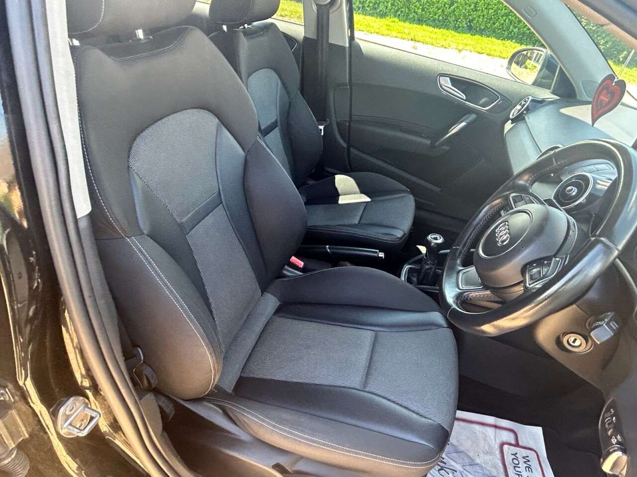 2015 AUDI A1 2015 AUDI A1