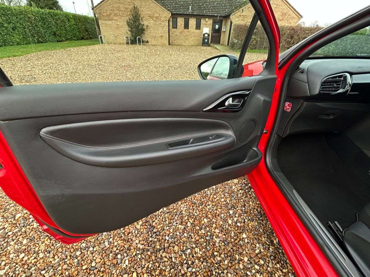 2016 DS AUTOMOBILES DS 3 2016 DS AUTOMOBILES DS 3