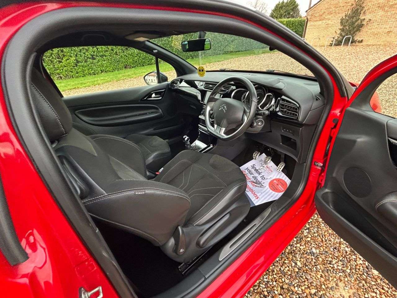 2016 DS AUTOMOBILES DS 3 2016 DS AUTOMOBILES DS 3