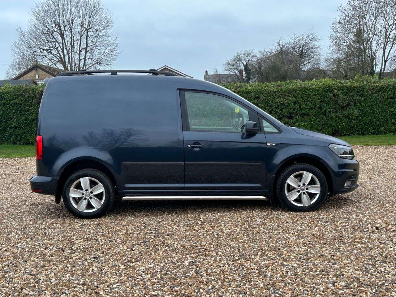 A 2019 VOLKSWAGEN CADDY 2.0 TDI C20 Highline Panel Van 5dr Diesel DSG SWB Euro 6 (s/s) (150 ps) aut A 2019 VOLKSWAGEN CADDY 2.0 TDI C20 Highline Panel Van 5dr Diesel DSG SWB Euro 6 (s/s) (150 ps) aut