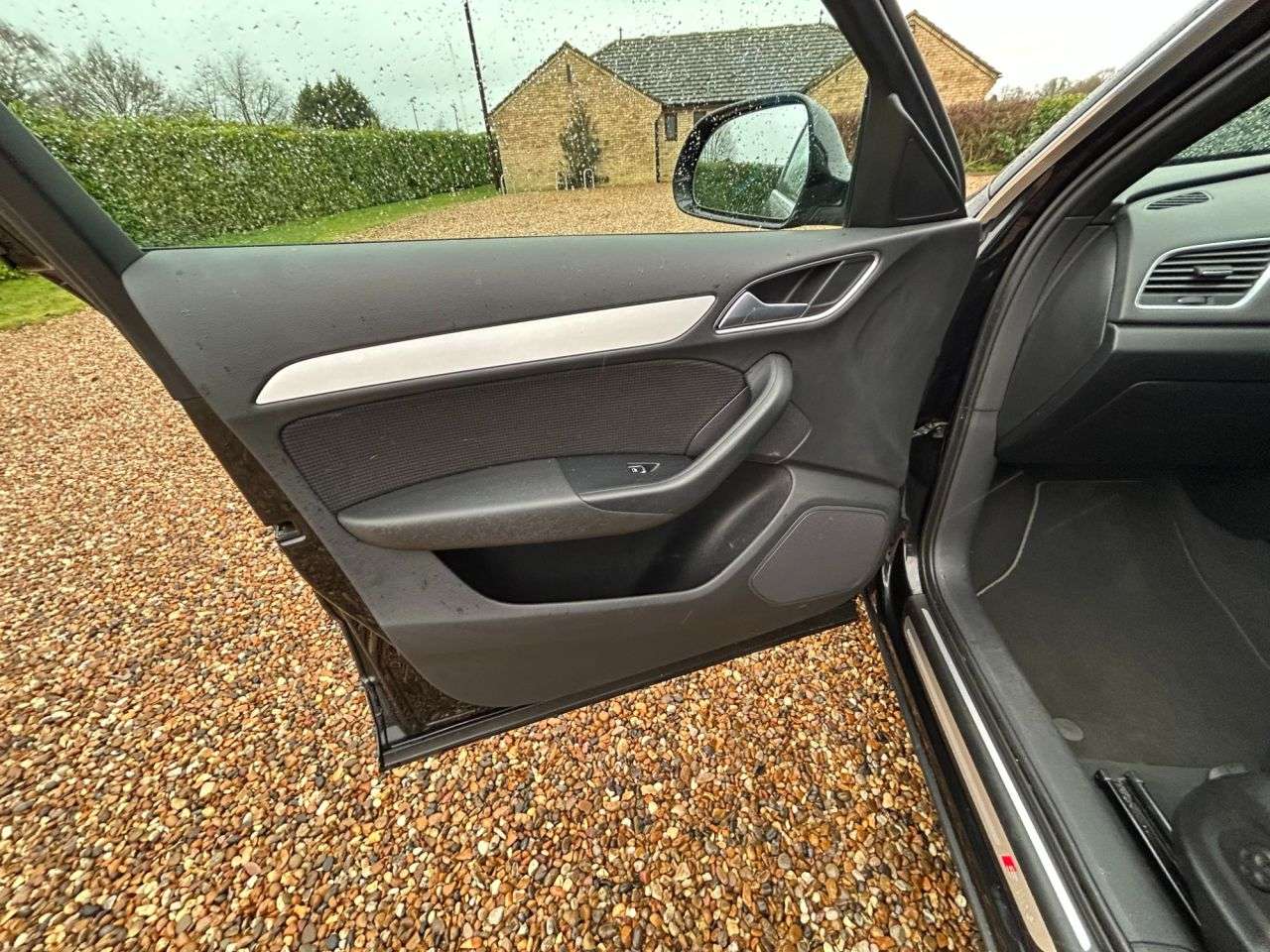 2014 AUDI Q3 2014 AUDI Q3