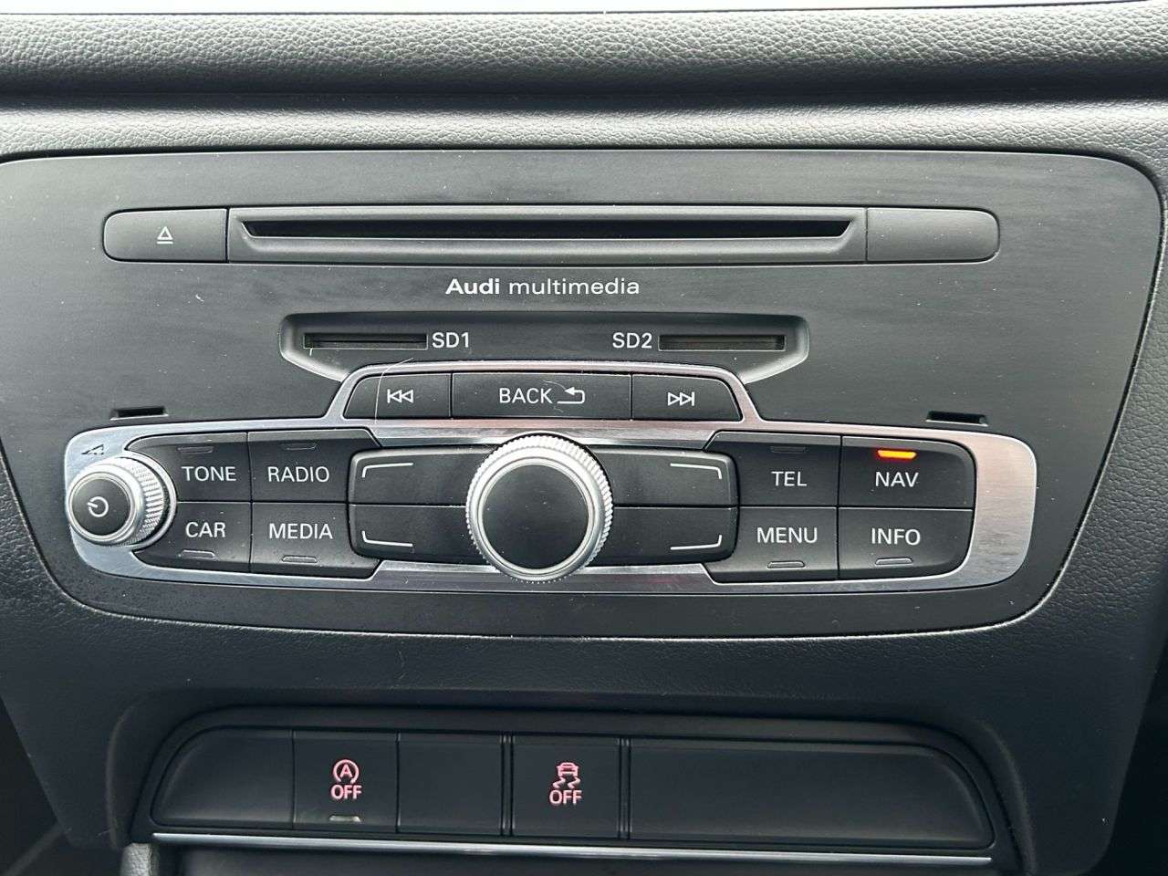 2014 AUDI Q3 2014 AUDI Q3