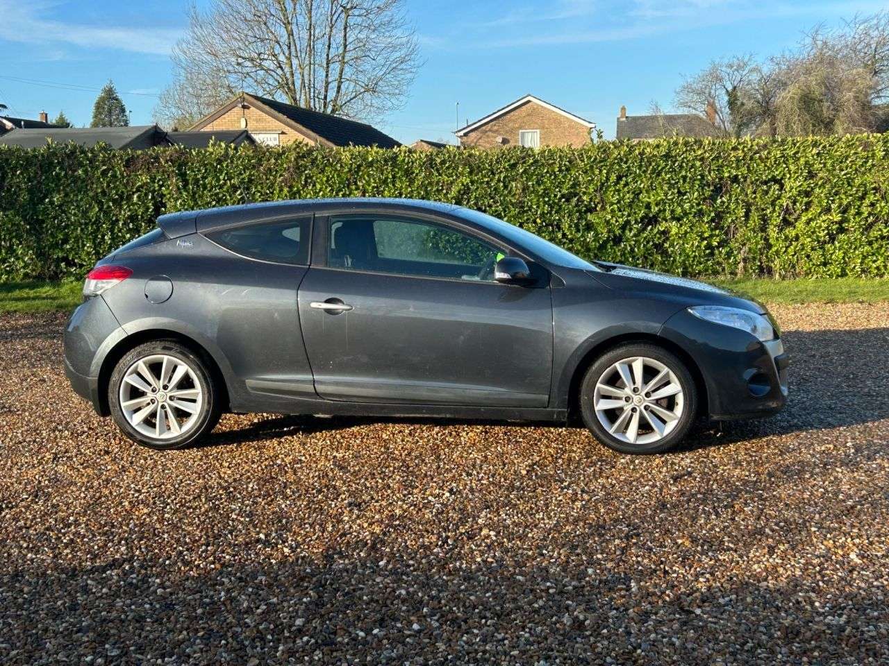 A 2012 RENAULT MEGANE 1.9 dCi I-Music Coupe 3dr Diesel Manual Euro 5 (130 ps) turbo diesel A 2012 RENAULT MEGANE 1.9 dCi I-Music Coupe 3dr Diesel Manual Euro 5 (130 ps) turbo diesel