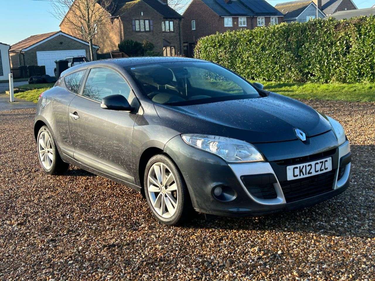 A 2012 RENAULT MEGANE 1.9 dCi I-Music Coupe 3dr Diesel Manual Euro 5 (130 ps) turbo diesel A 2012 RENAULT MEGANE 1.9 dCi I-Music Coupe 3dr Diesel Manual Euro 5 (130 ps) turbo diesel