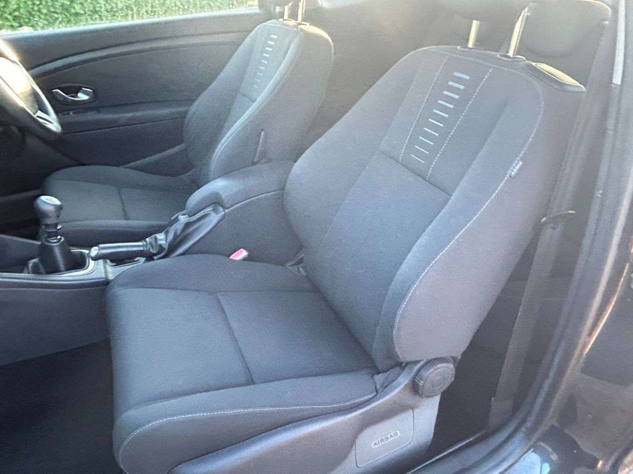 2012 RENAULT MEGANE 2012 RENAULT MEGANE