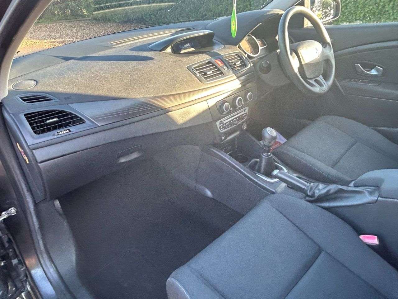 2012 RENAULT MEGANE 2012 RENAULT MEGANE