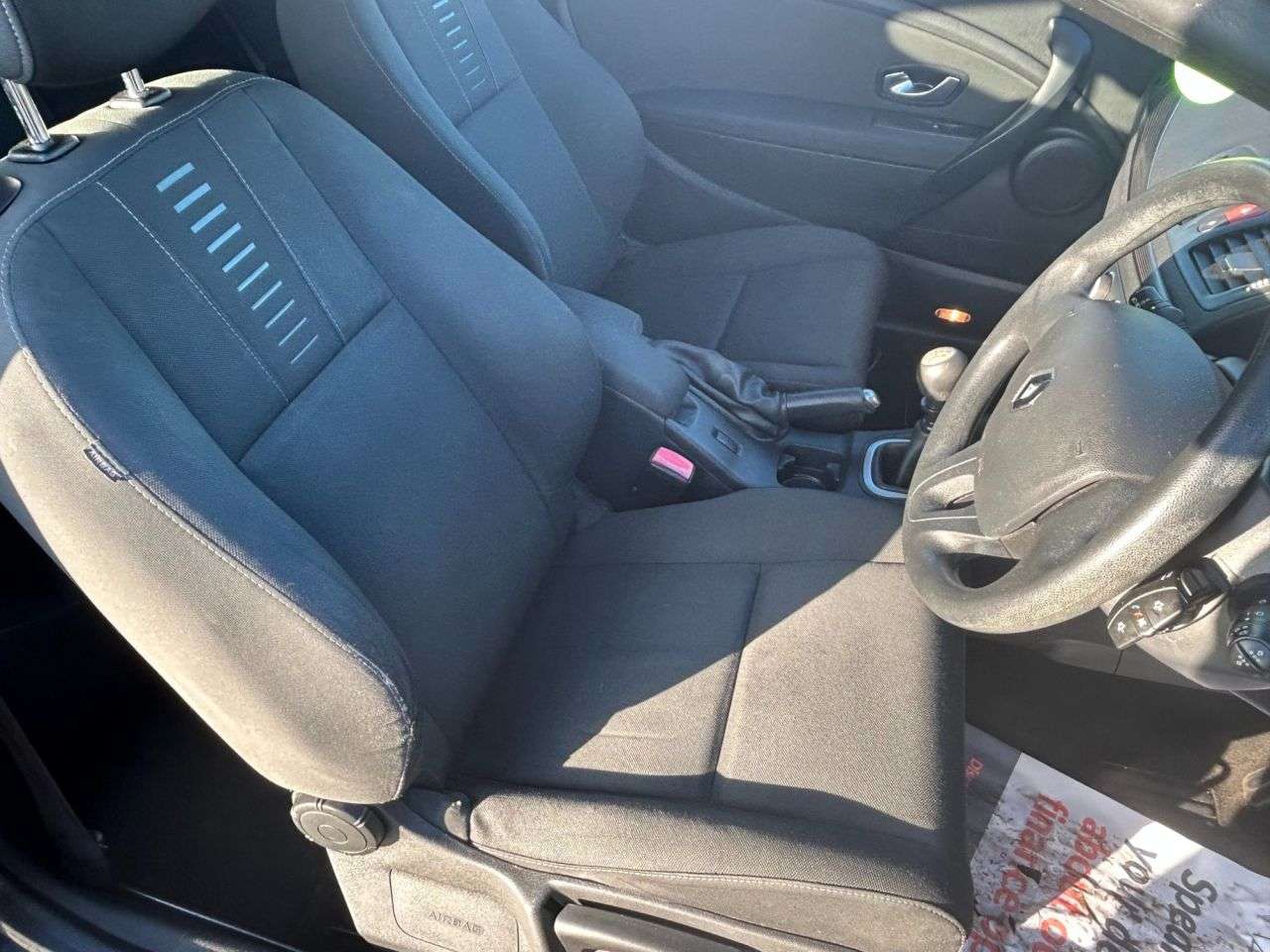 2012 RENAULT MEGANE 2012 RENAULT MEGANE