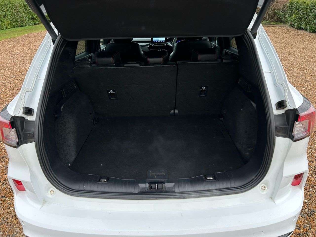 2021 FORD KUGA 2021 FORD KUGA