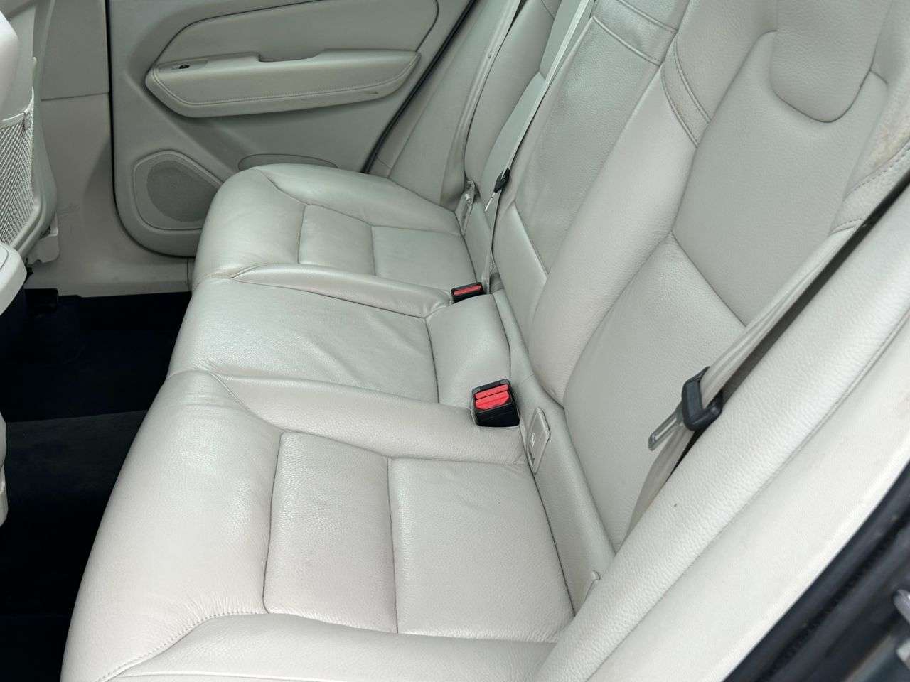 2019 VOLVO XC60 2019 VOLVO XC60