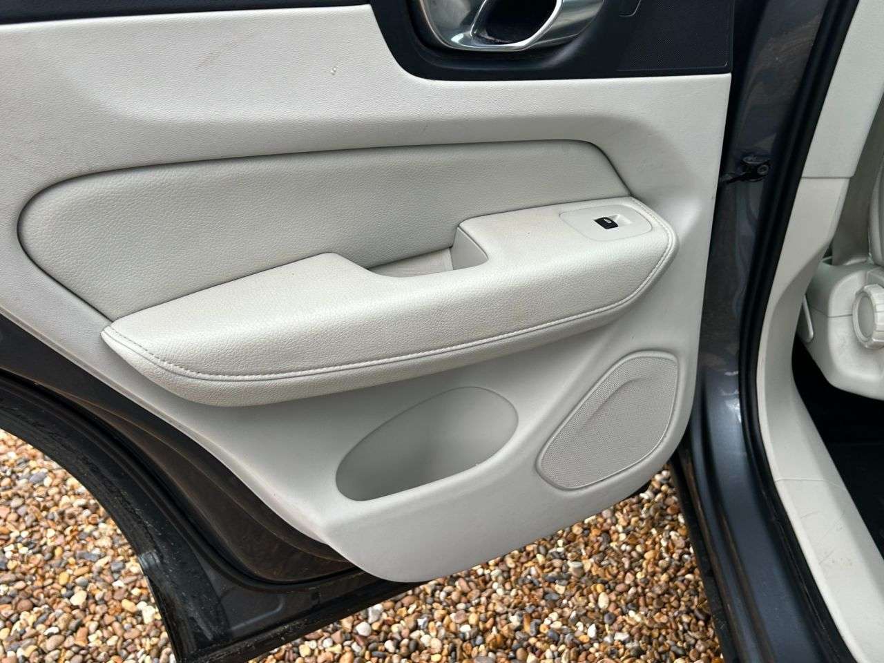 2019 VOLVO XC60 2019 VOLVO XC60