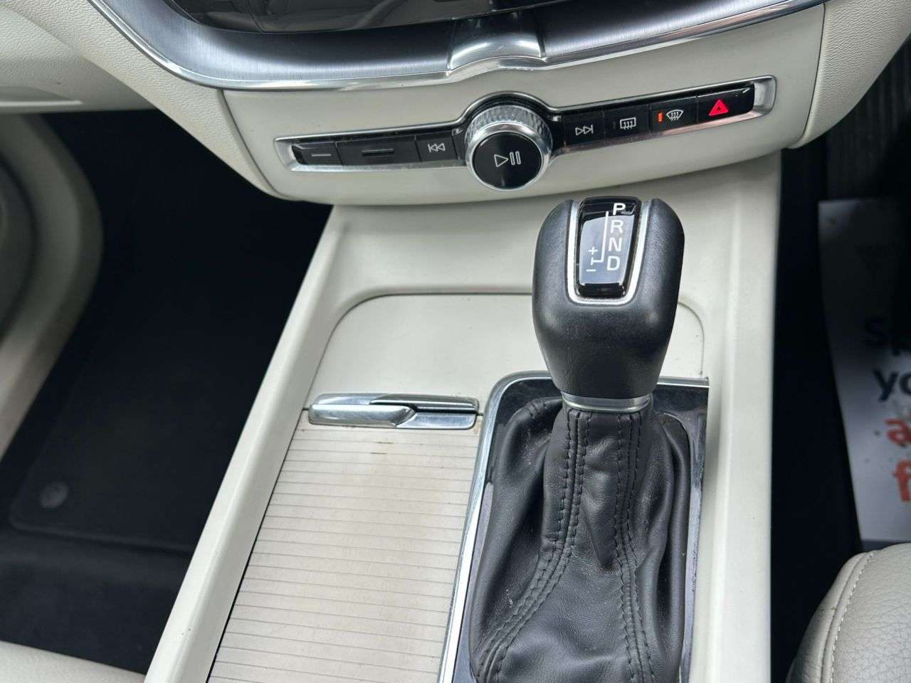 2019 VOLVO XC60 2019 VOLVO XC60