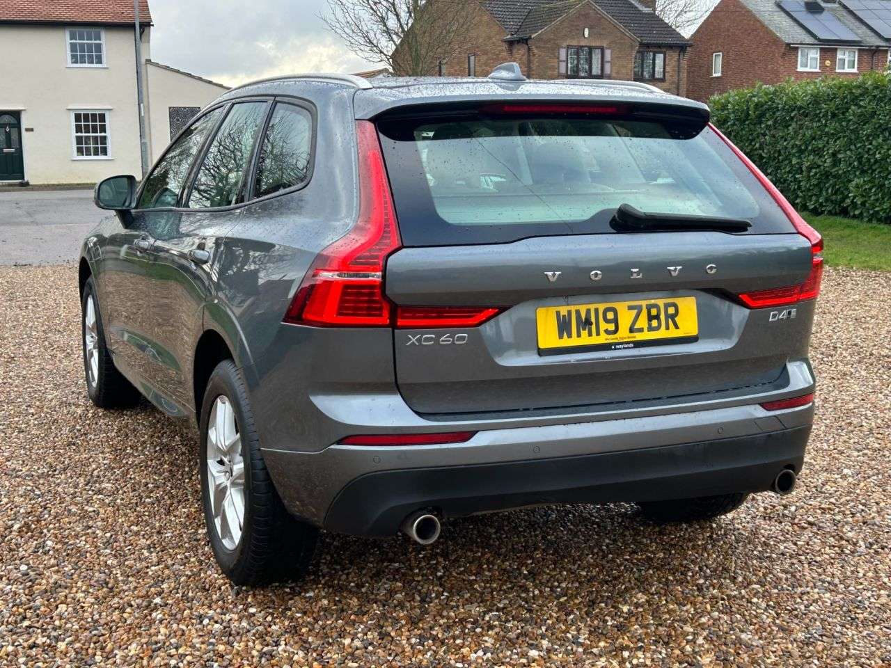 2019 VOLVO XC60 2019 VOLVO XC60