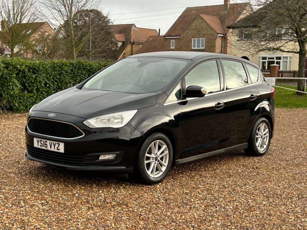 A 2016 FORD C-MAX 1.5 TDCi Zetec MPV 5dr Diesel Manual Euro 6 (s/s) (120 ps) A 2016 FORD C-MAX 1.5 TDCi Zetec MPV 5dr Diesel Manual Euro 6 (s/s) (120 ps)
