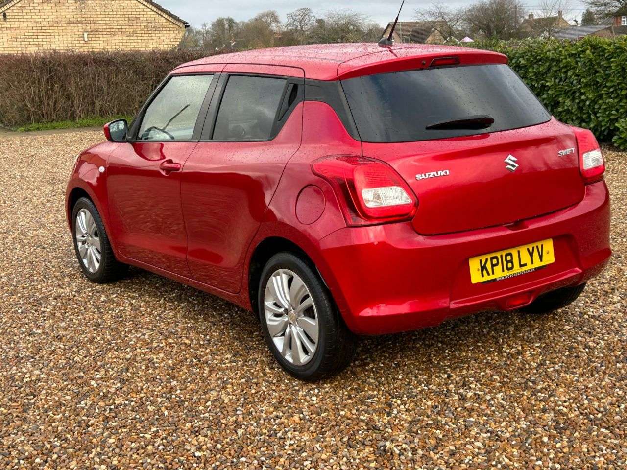 2018 SUZUKI SWIFT 2018 SUZUKI SWIFT