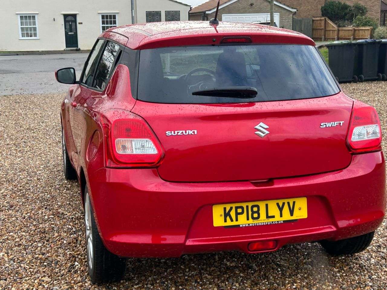 2018 SUZUKI SWIFT 2018 SUZUKI SWIFT