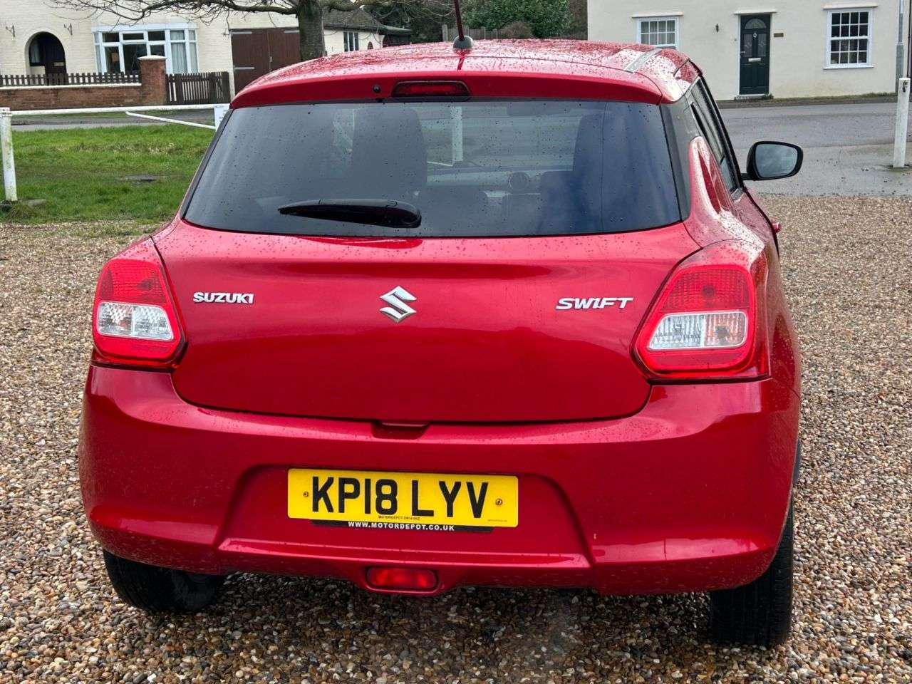 2018 SUZUKI SWIFT 2018 SUZUKI SWIFT