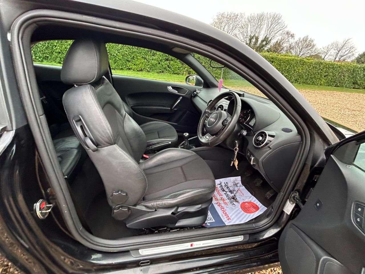 2011 AUDI A1 2011 AUDI A1