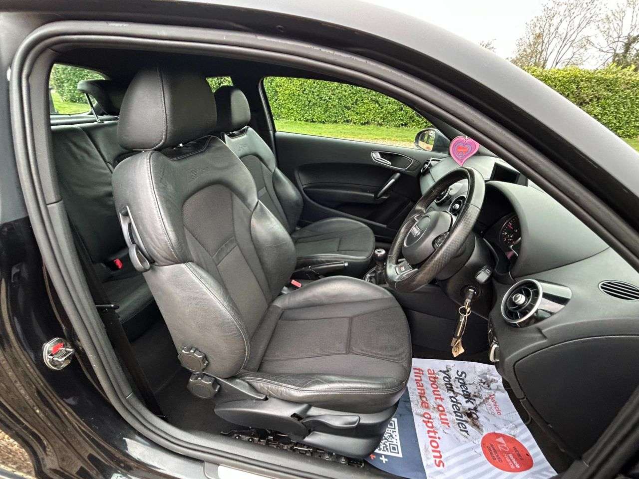 2011 AUDI A1 2011 AUDI A1