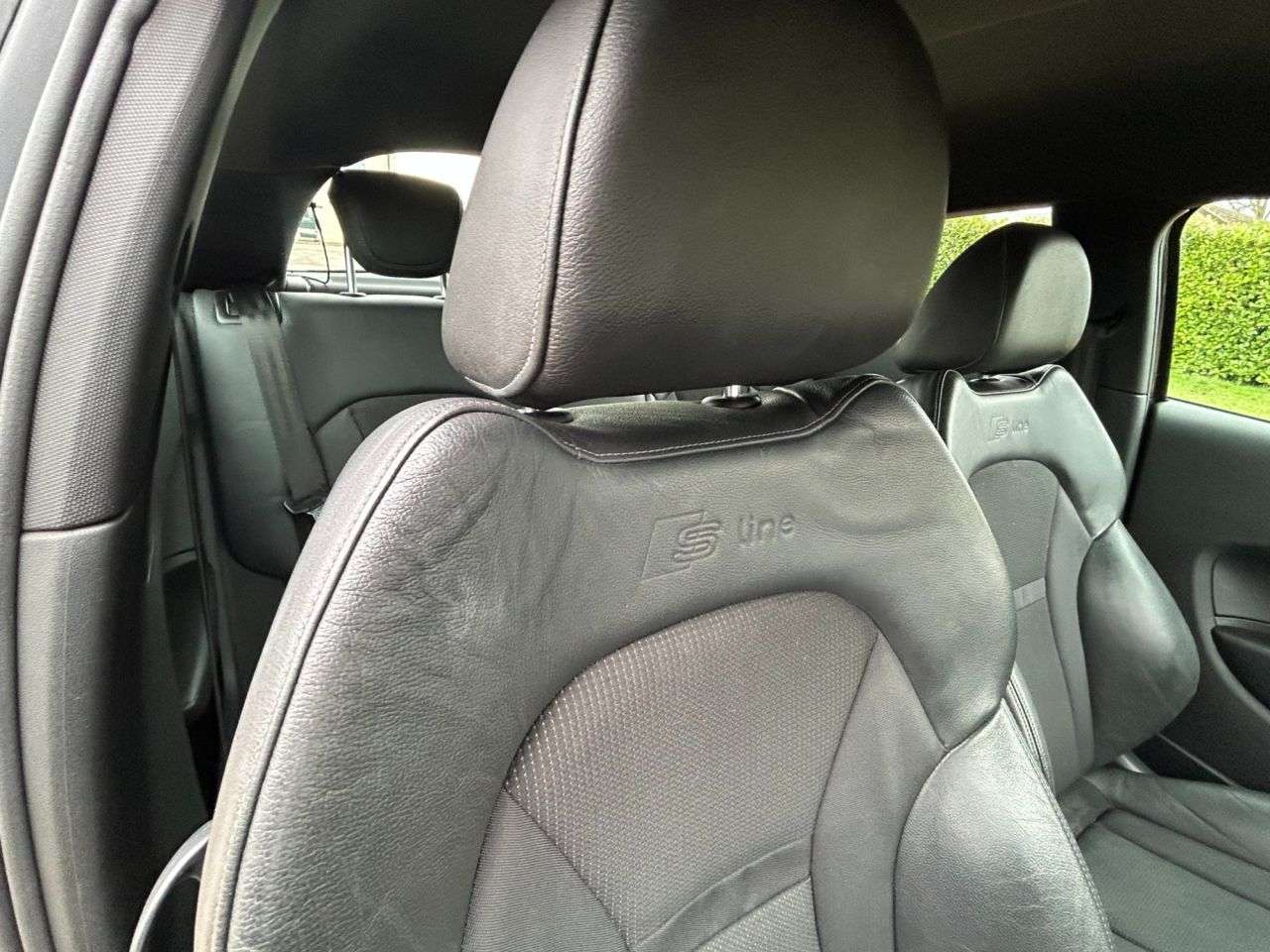 2011 AUDI A1 2011 AUDI A1