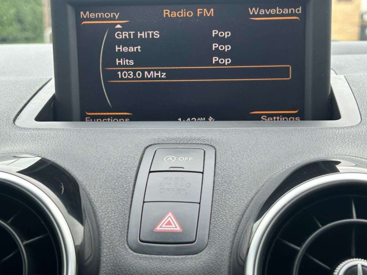 2011 AUDI A1 2011 AUDI A1